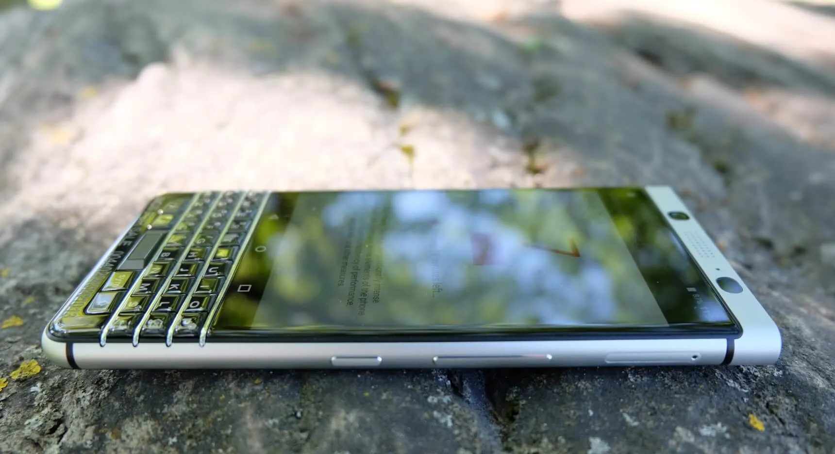 Blackberry Keyone