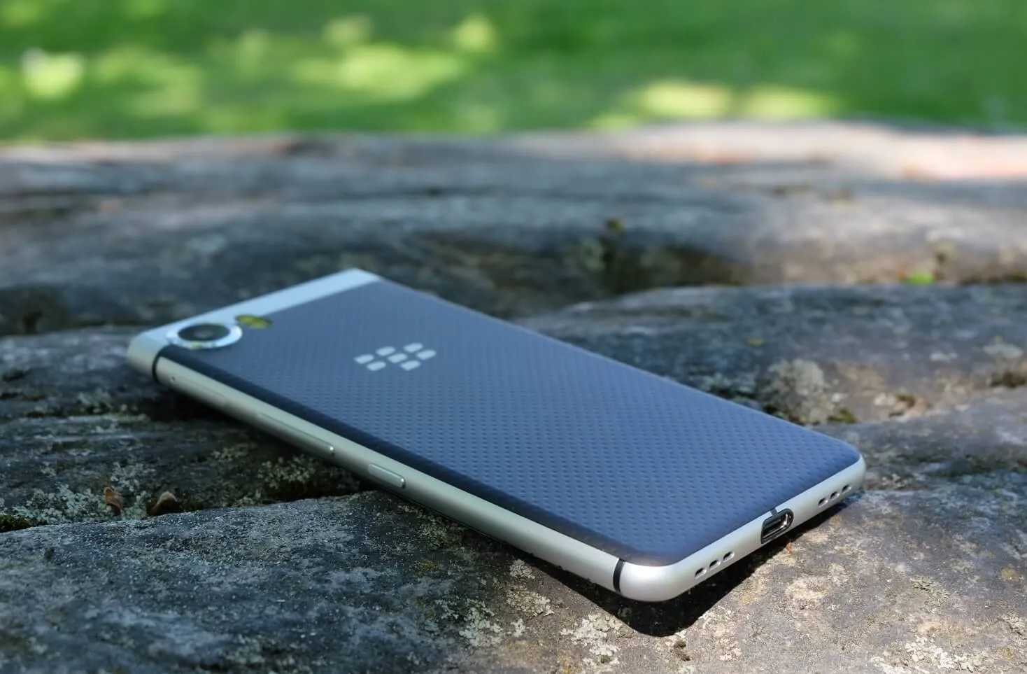 Blackberry Keyone